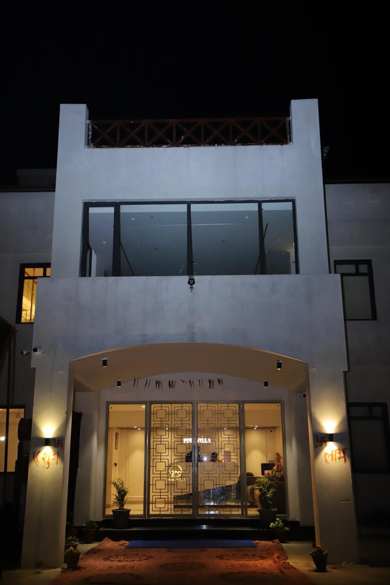 Pink Villa Boutique Hotel メーラト エクステリア 写真